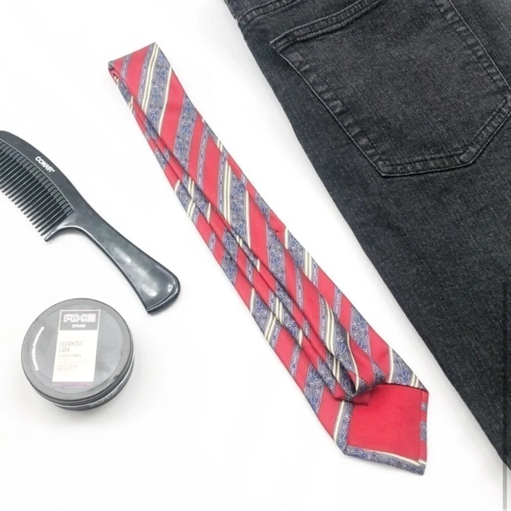 Red gray paisley print silk tie
